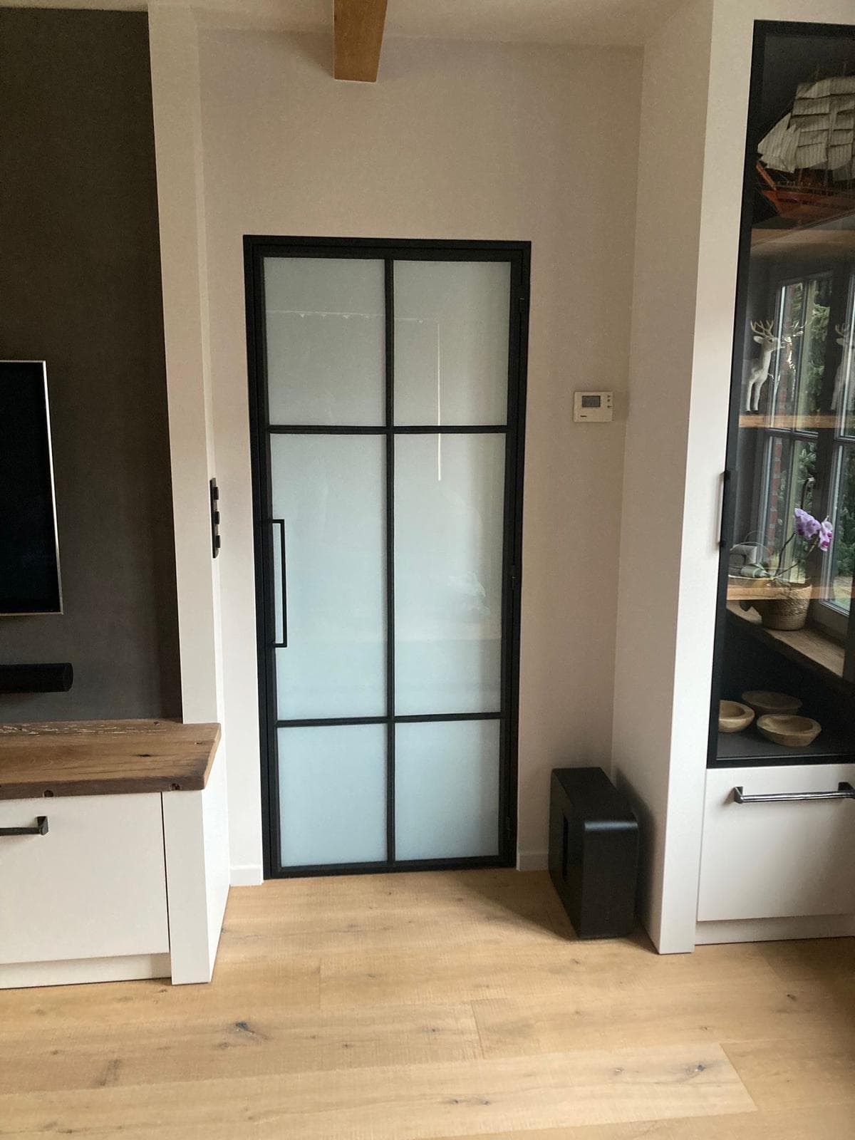 Stalen glazen binnendeur, realisatie 3, beeld 1
