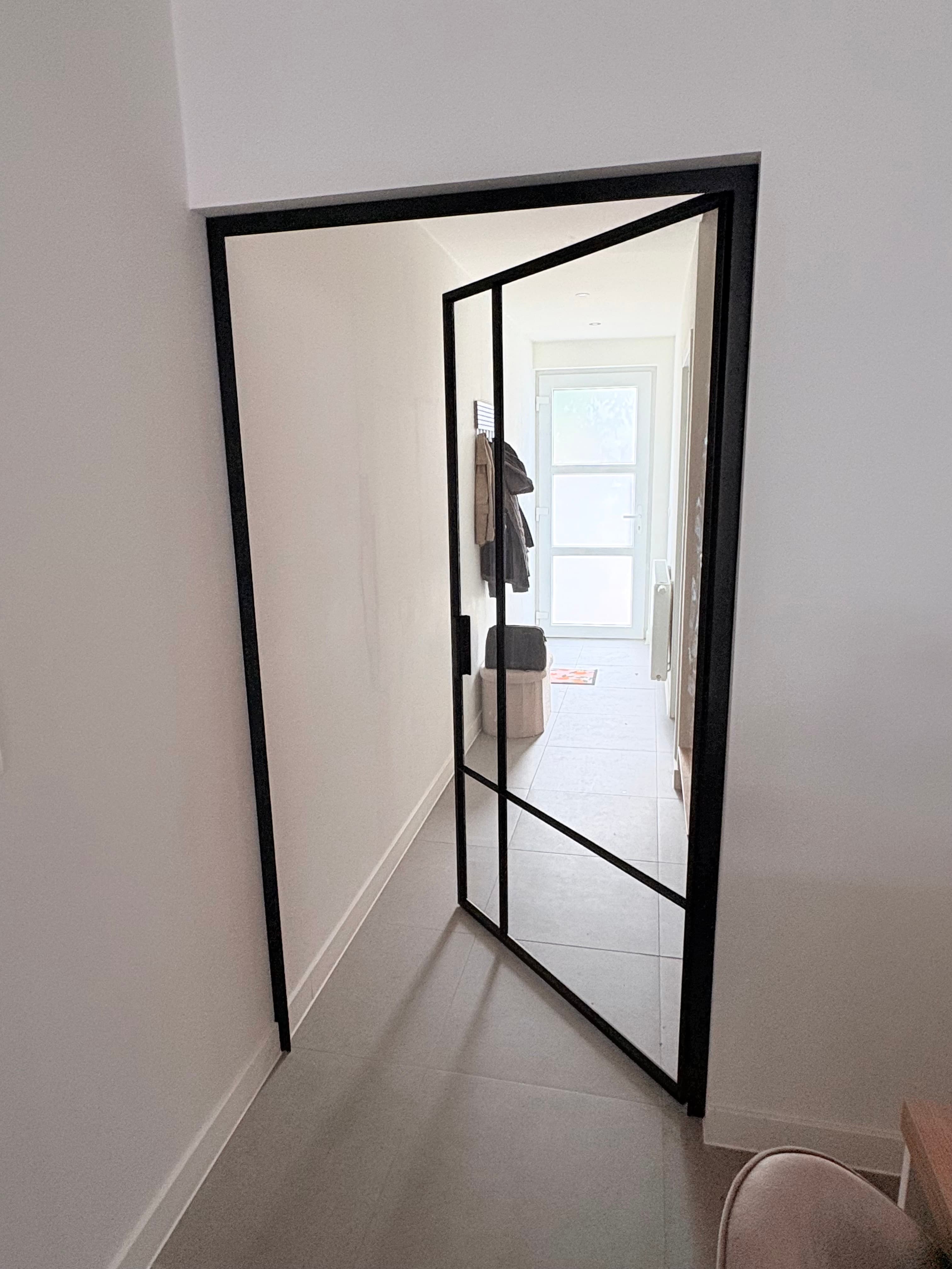 Stalen glazen binnendeur, realisatie 4, beeld 2